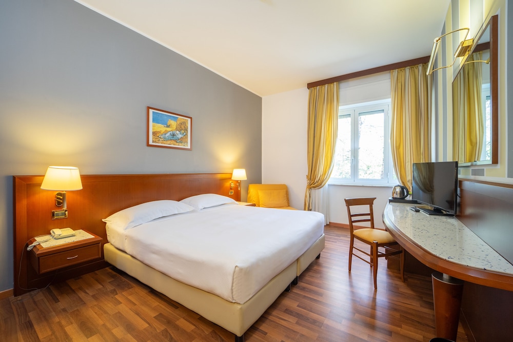 Double Room Single Use photo 3