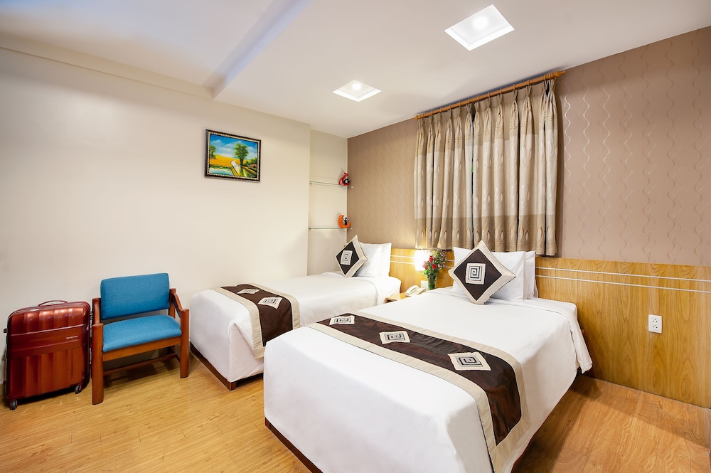 Deluxe Twin Room photo 3