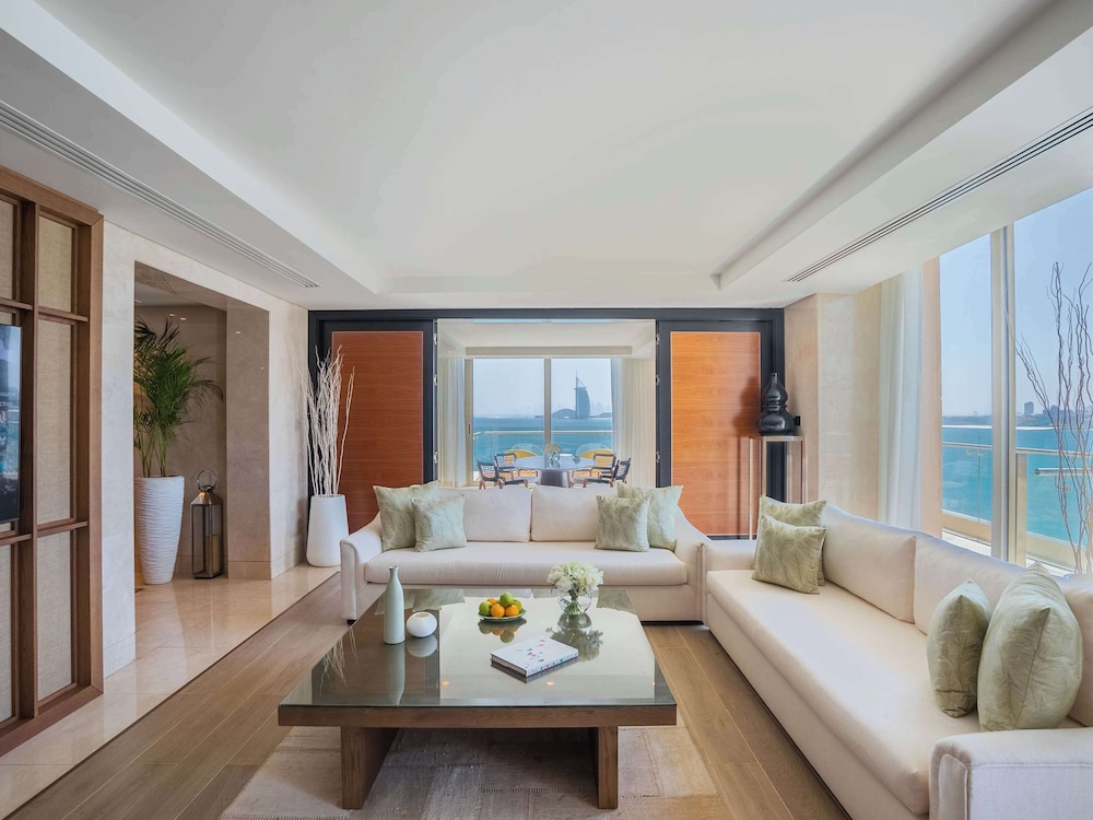 Suite, 2 Double Beds, Sea View (Panoramic)