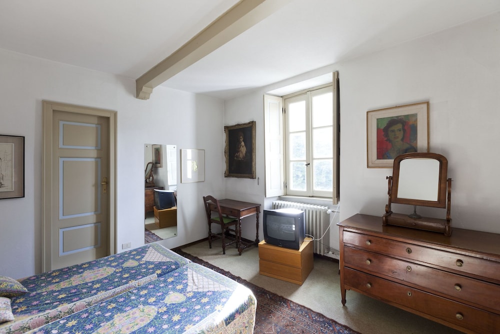 Family Villa, Multiple Beds, Garden Area (Villa Silvana) photo 2