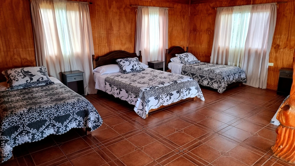 Superior Triple Room photo 2