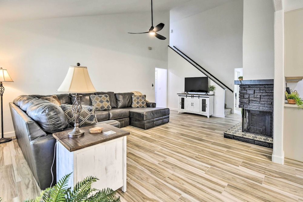 House (4 Bedrooms) photo 2