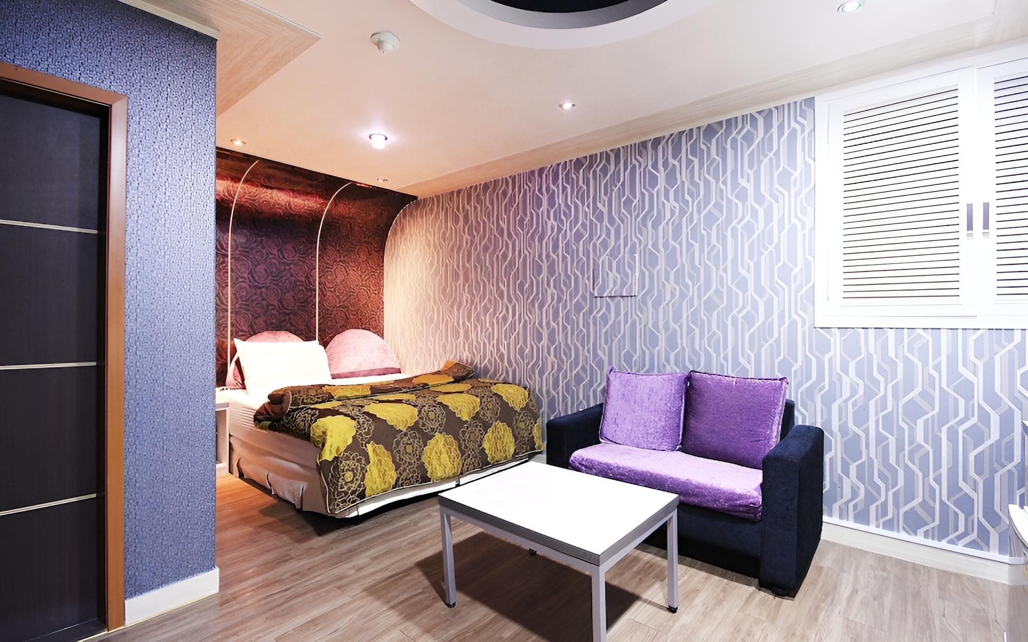 Room (Special room (PC/bathtub/100% disinfe) - Photo 1