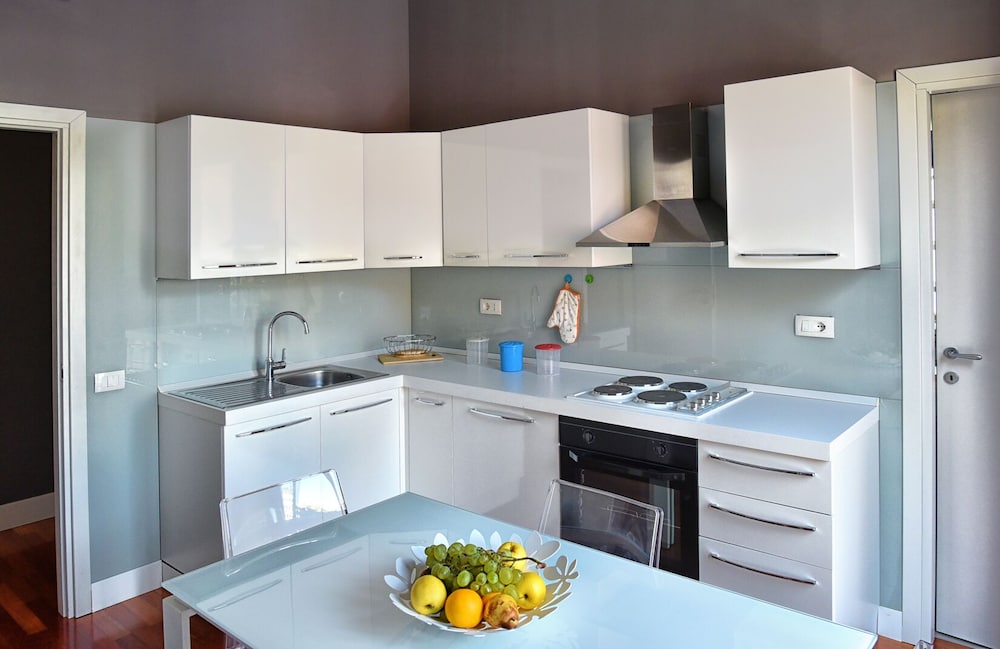 Apartment, 1 Bedroom, Annex Building - Photo 4