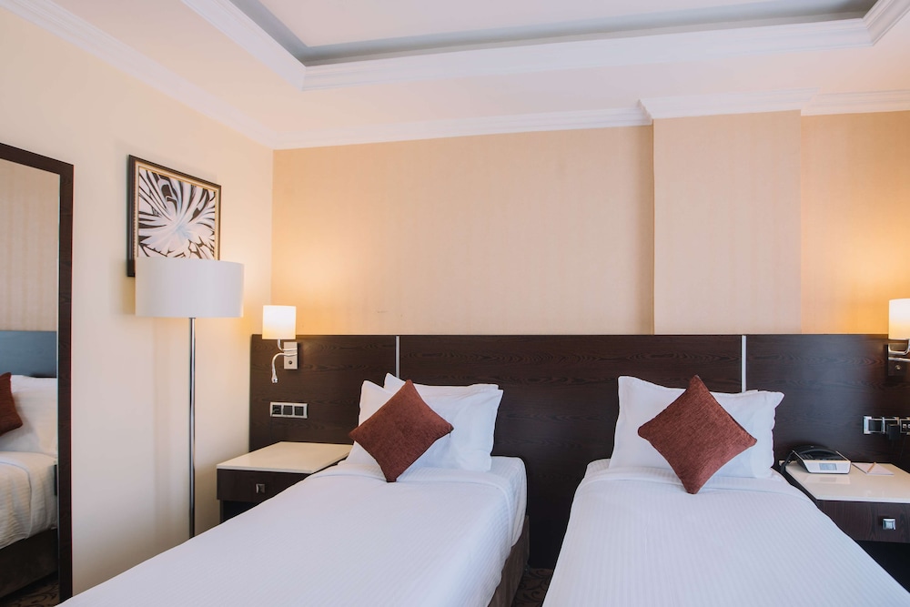 Standard Room, 2 Twin Beds, Non Smoking photo 3