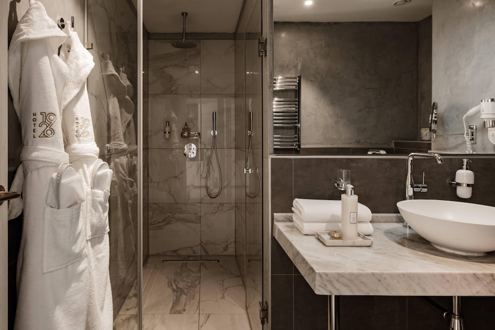 Sunny's Suite with Sea View - Photo 4