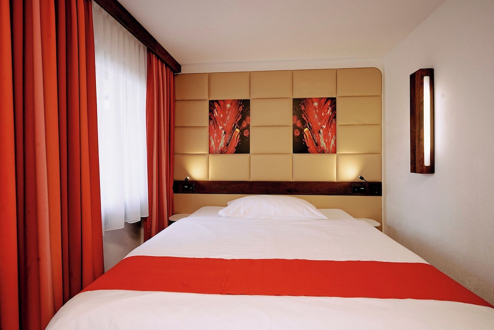 Single Room, 1 Large Twin Bed