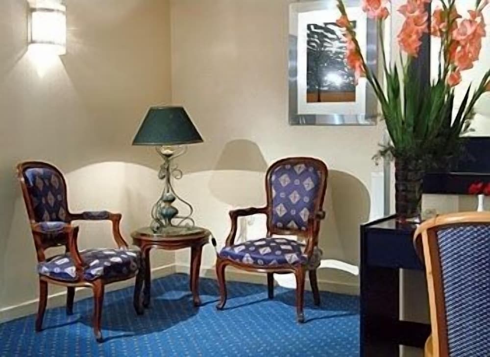 Standard Room photo 1