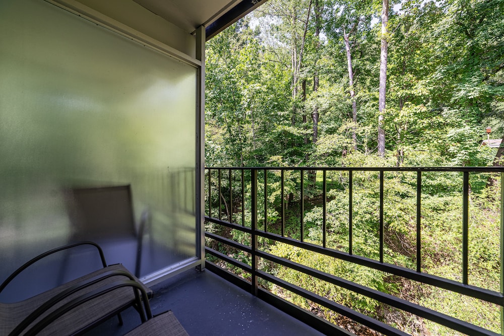 2 Double Beds, Accessible - Photo 5