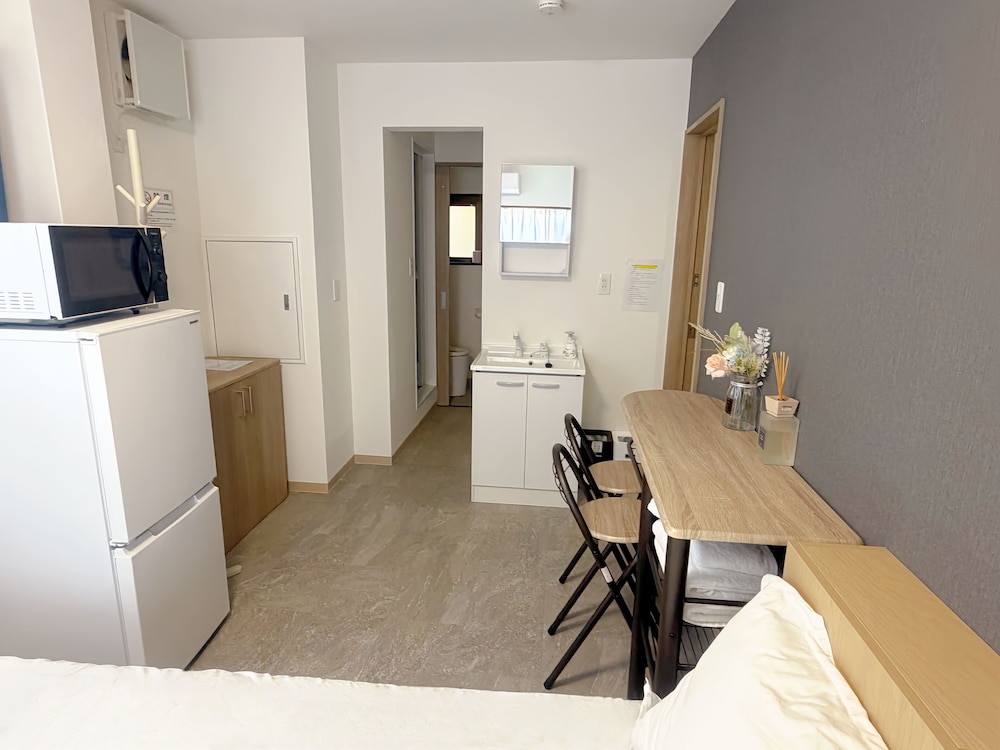Standard Twin Room, 2 Twin Beds, Balcony, City View