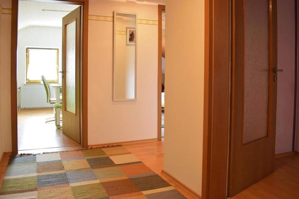 Apartment photo 2