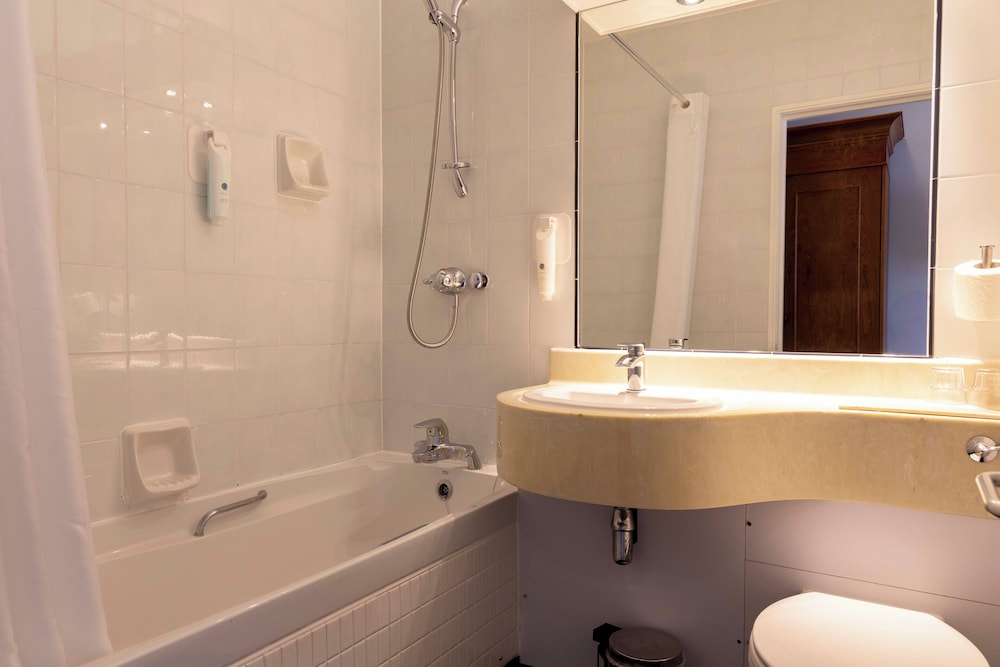 Double Room - Photo 19