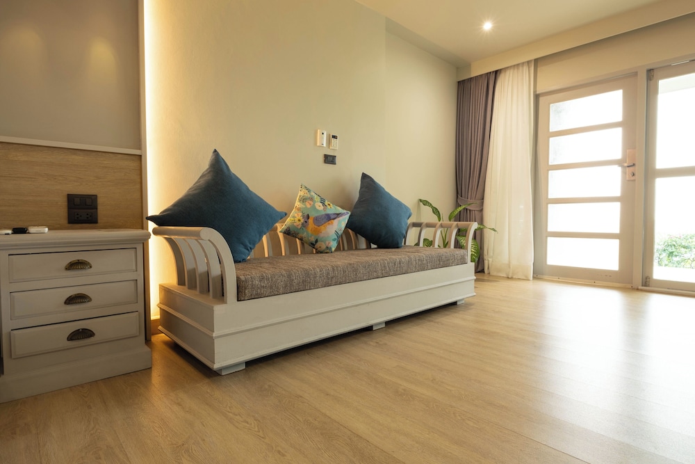 Villa, Sea View - Photo 2