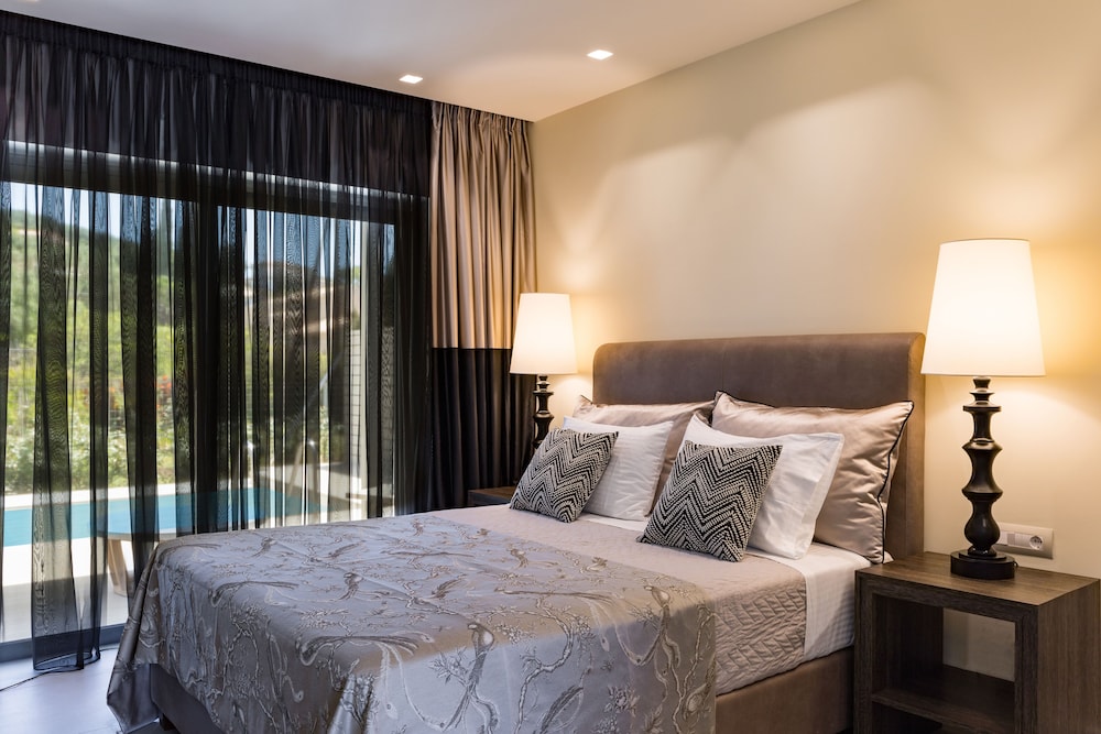 Luxury Studio Suite, Private Pool
