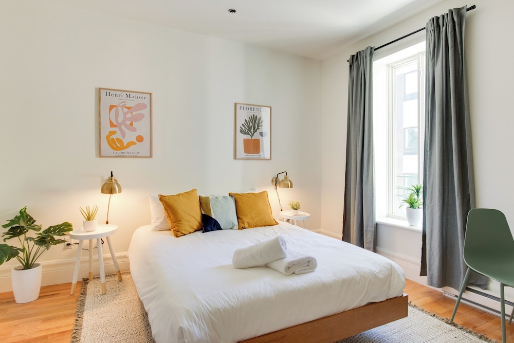 Signature Room