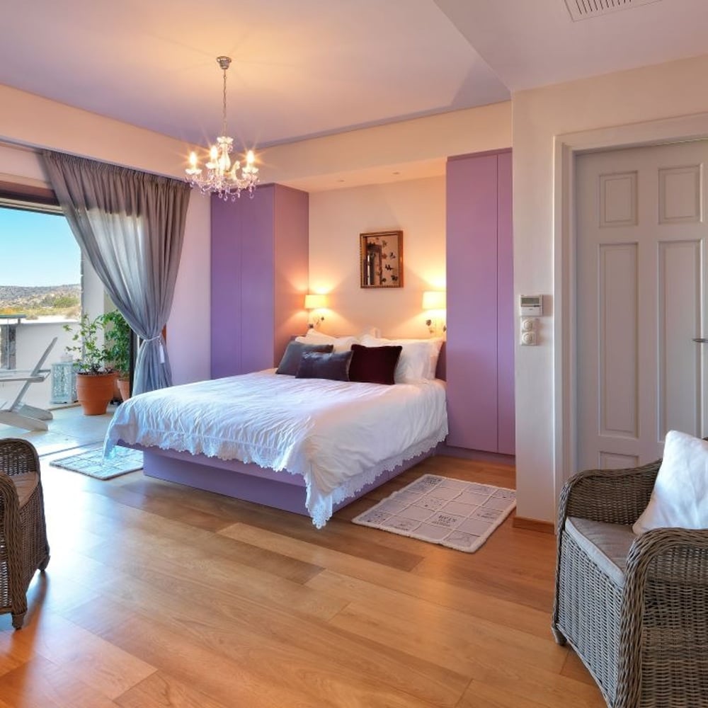 Villa photo 1