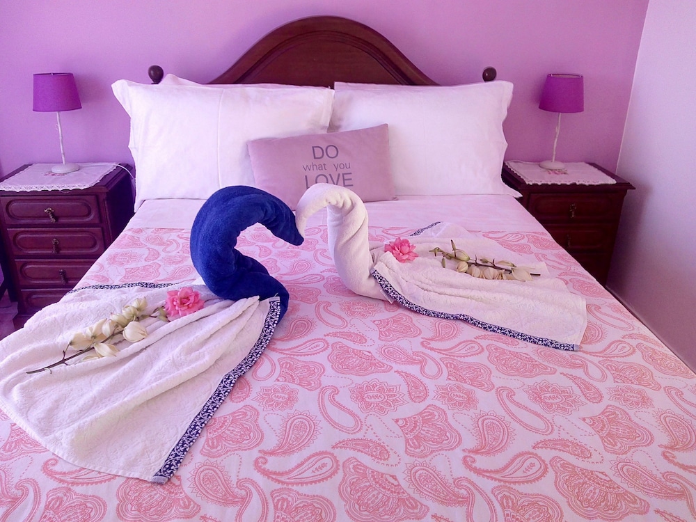Double Room, Private Bathroom - Photo 7