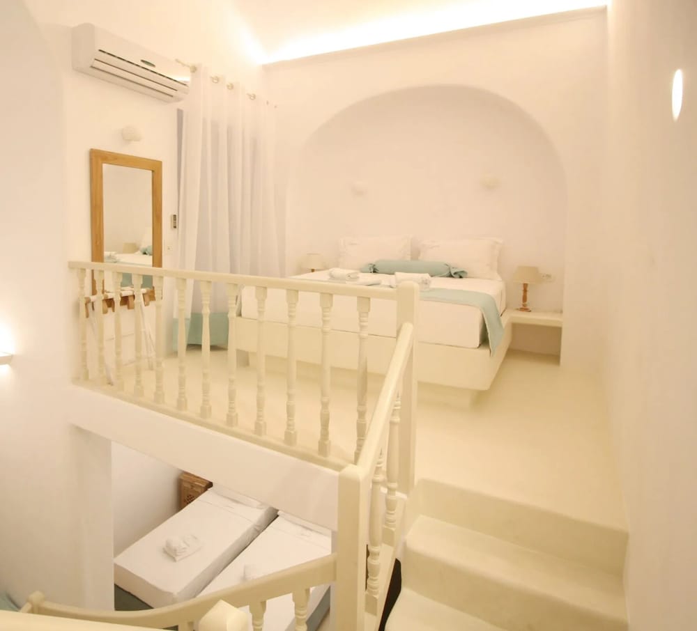 Deluxe Villa with Private Hot Tub, Split-level