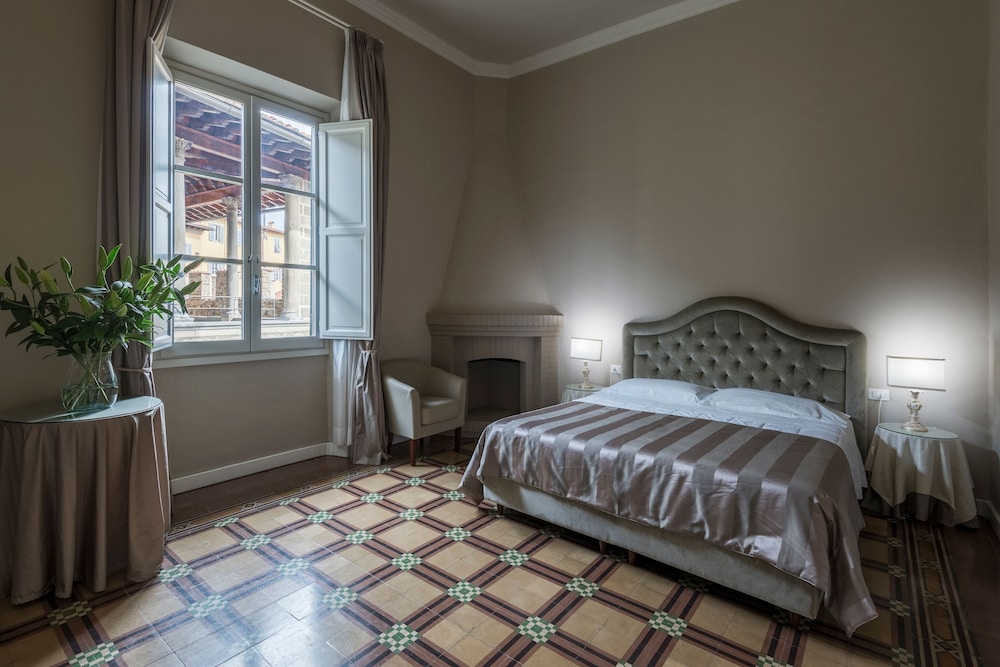 Superior Room, 1 Double Bed (Guelfa Annex) photo 1