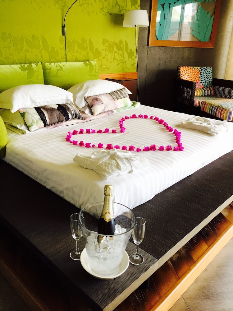 Comfort Suite (Lagoon) photo 2