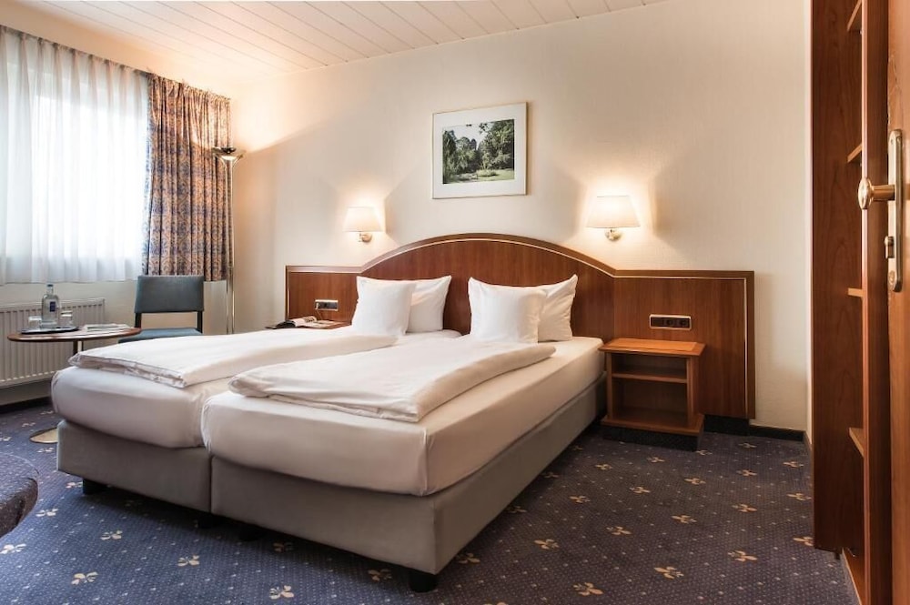 Double or Twin Room - Photo 1