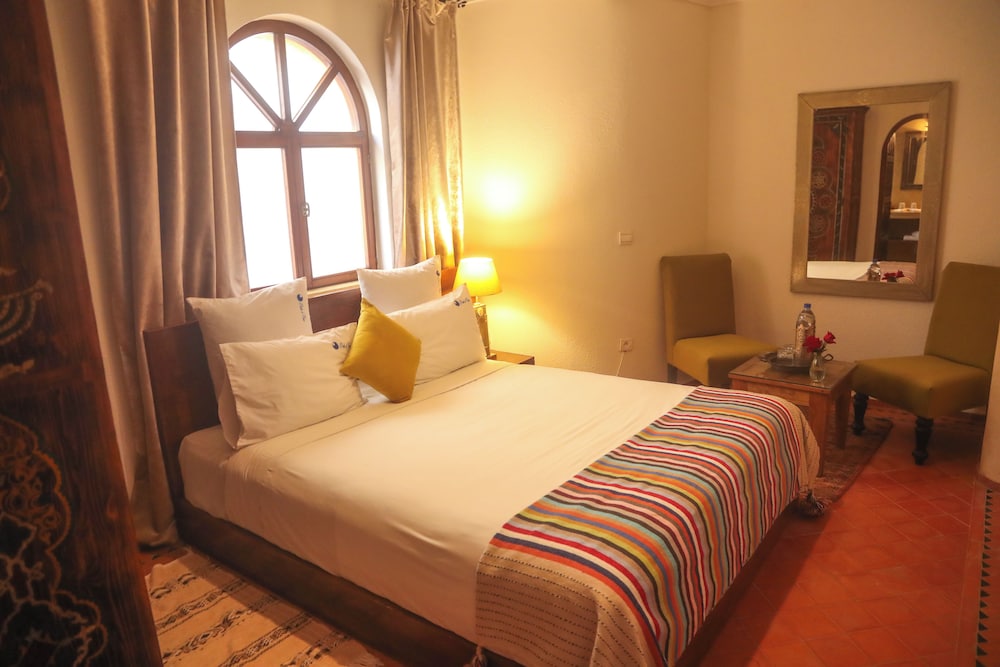 Superior Double or Twin Room - Photo 20