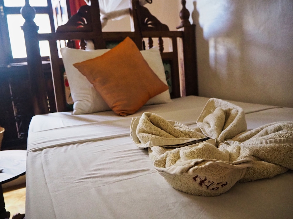 Twin Room, 2 Twin Beds - Photo 8