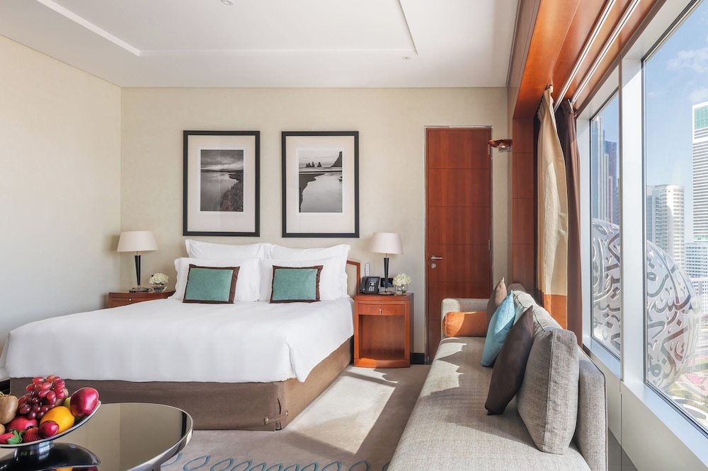 Deluxe Room - Photo 2