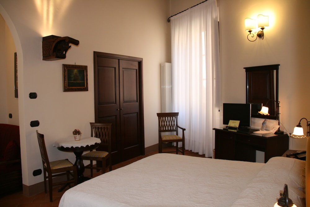 Double Room, Balcony (King)