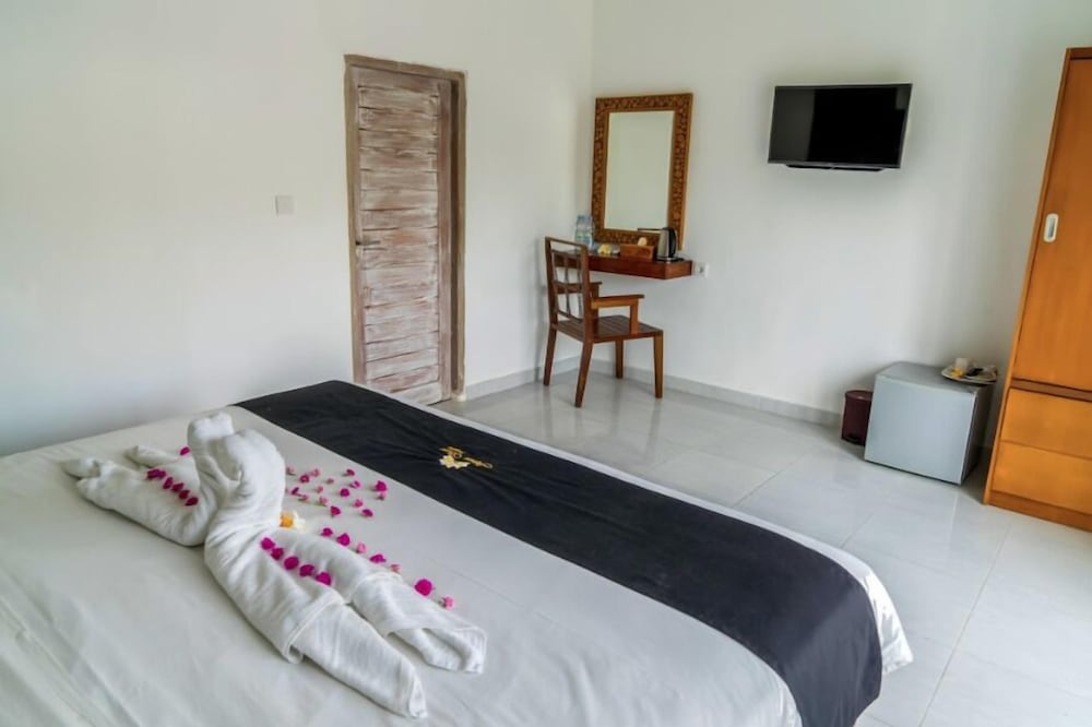Deluxe Room - Photo 5