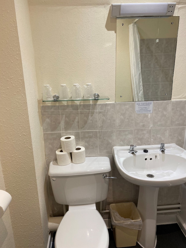 Standard Twin Room, Sea View - Photo 9
