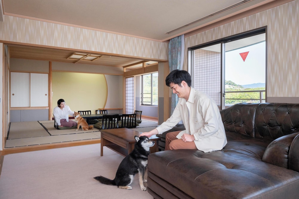 Lake View Deluxe Japanese-Western-Style Room, Non Smoking photo 2