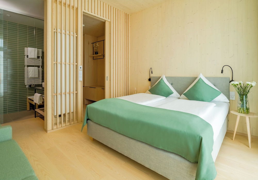 Double Room, Balcony, City View