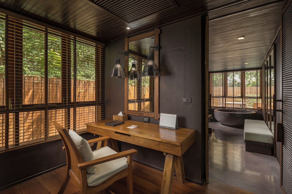 Pool Villa with partial Ocean View - Photo 4