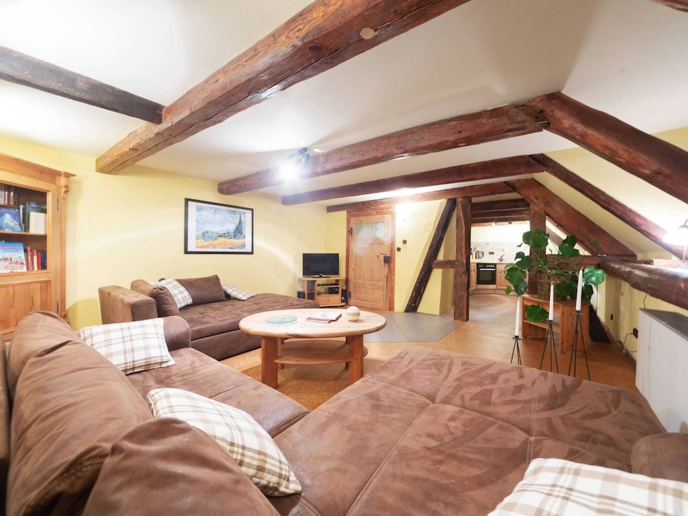 Classic House, 5 Bedrooms photo 2
