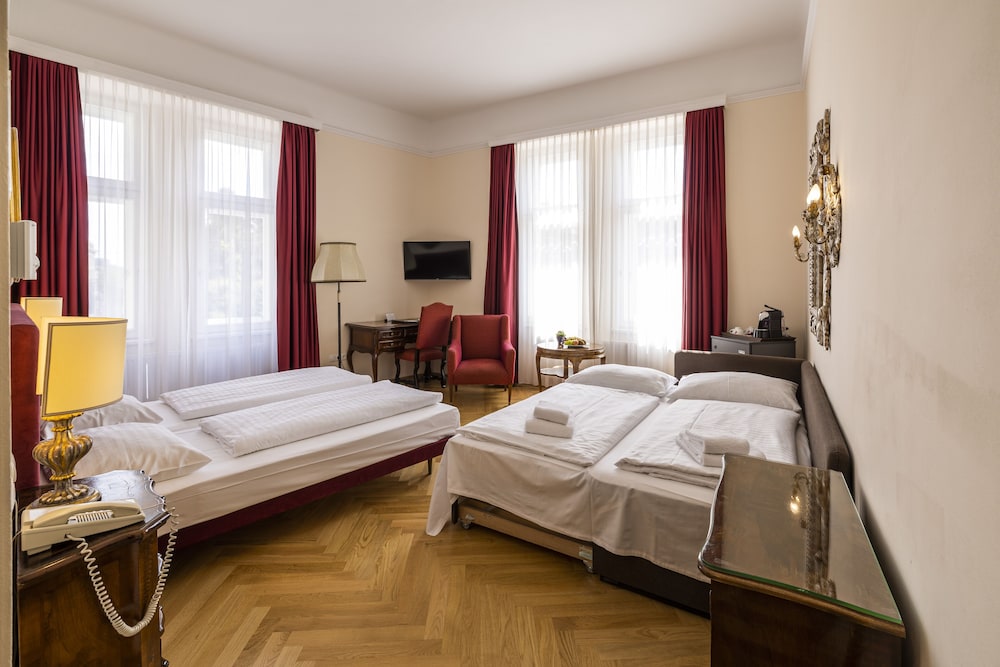 Standard Quadruple Room photo 1