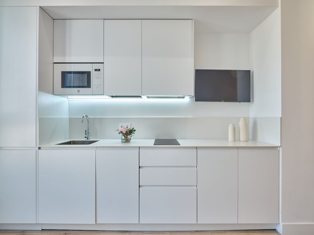 Standard Studio Suite - Photo 8