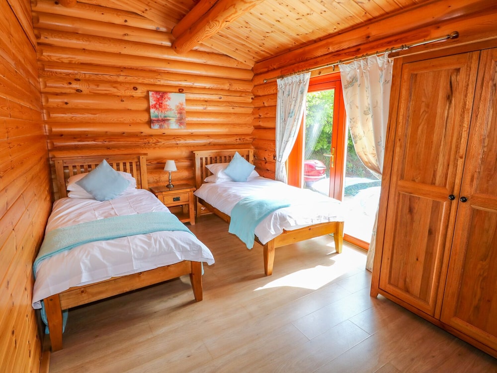 Cottage photo 3