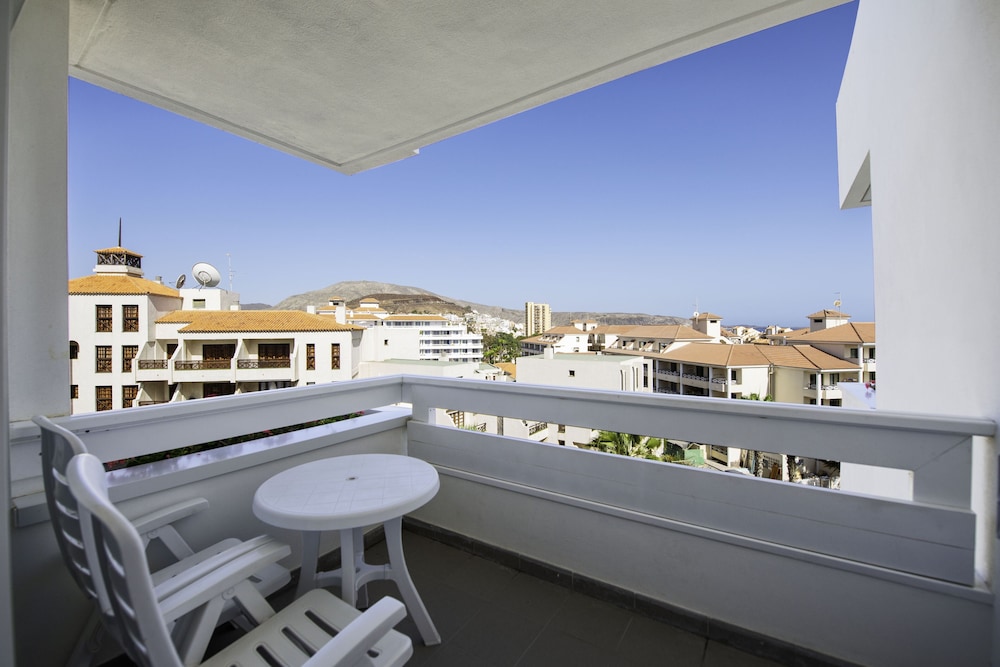 Standard Double Room, Balcony - Photo 8