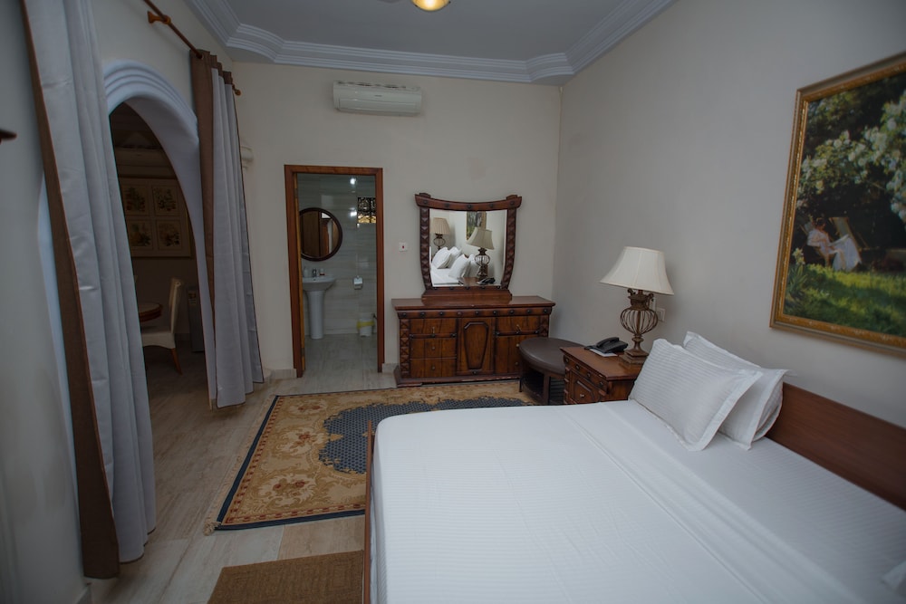 Executive Room