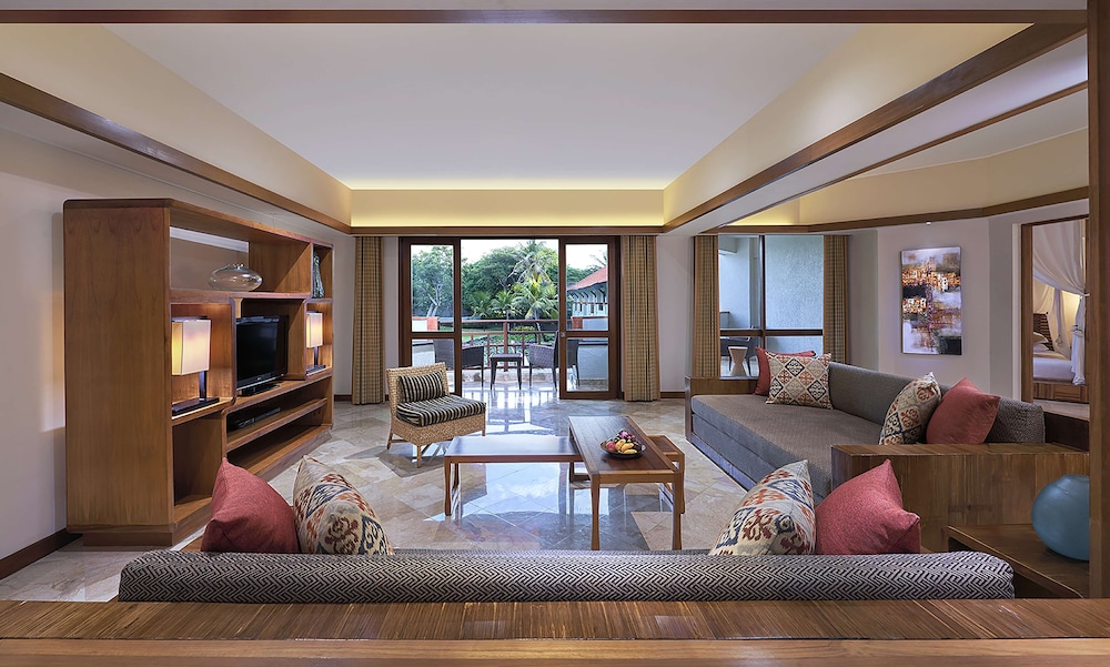 Executive Suite, 1 King Bed (Executive)
