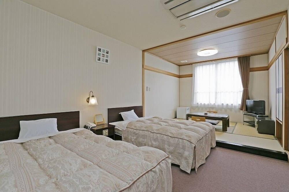 Japanese Western Style Room photo 2