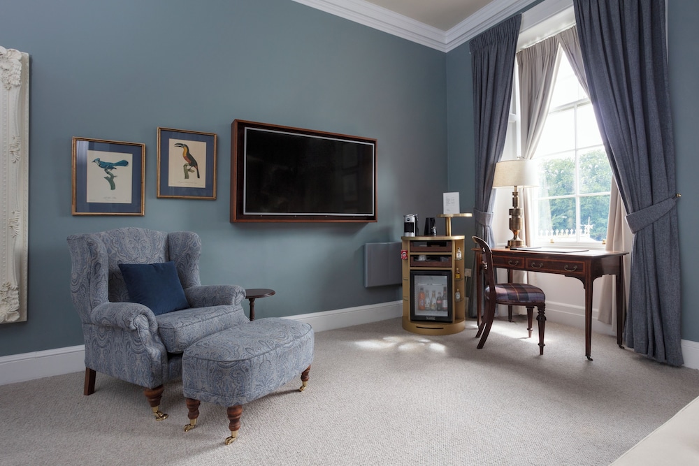 Junior Suite (Castle) - Photo 11