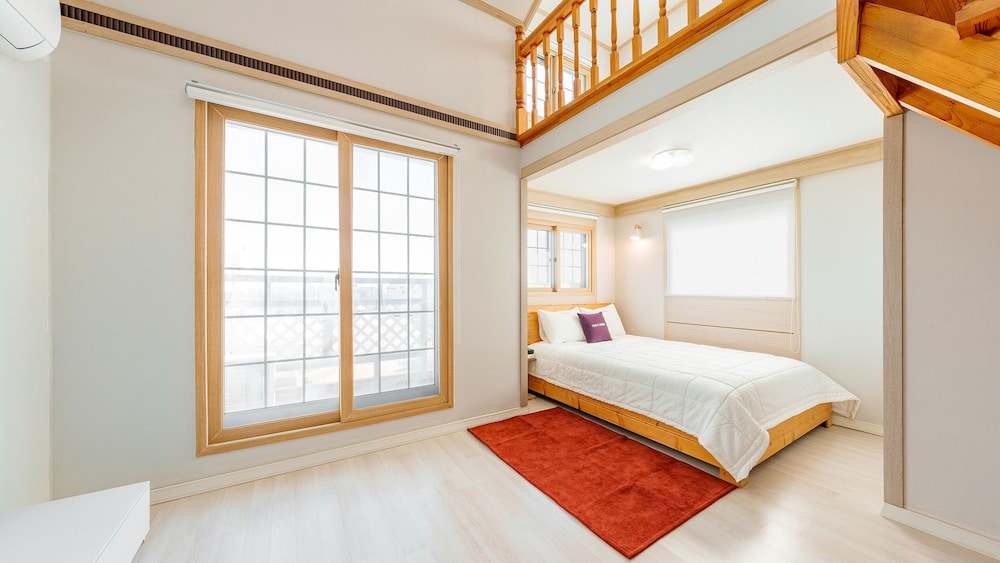 Basic Room, 2 Bedrooms (Gomsal 204 (Terrace,Pet friendly))