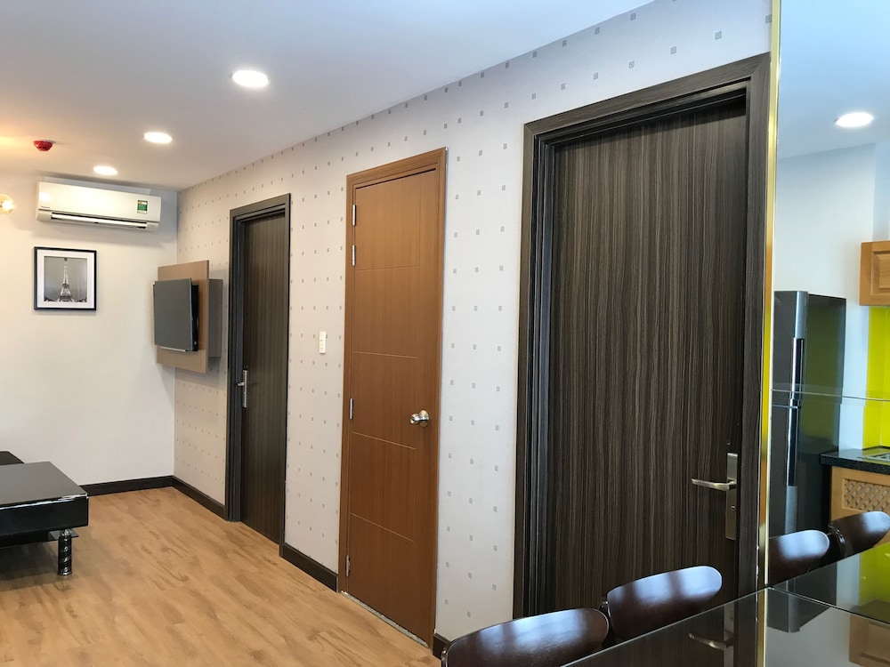 Family Apartment, 2 Bedrooms, Non Smoking, City View photo 2
