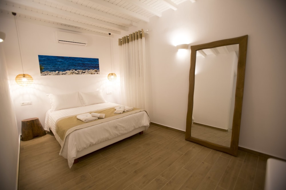 Superior Suite, 2 Bedrooms, Sea View photo 2