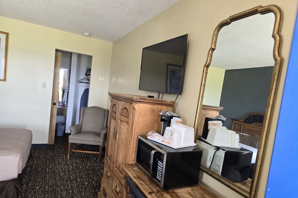 Room, 2 Double Beds, Non Smoking photo 3