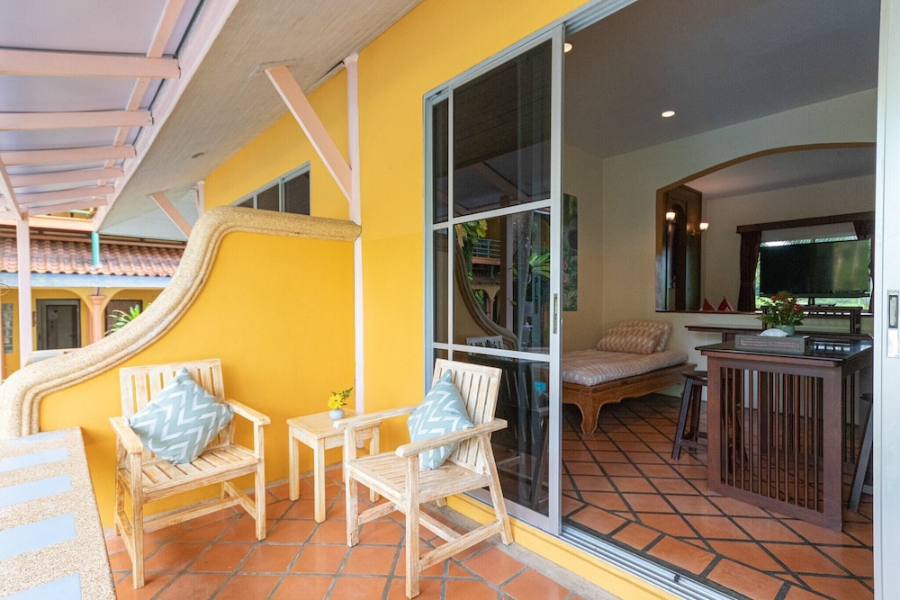 Villa One Bedroom Poolside with Free Spa - Photo 3