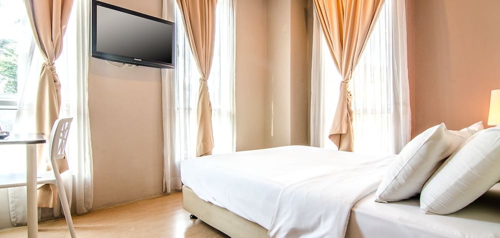Deluxe Room, Balcony