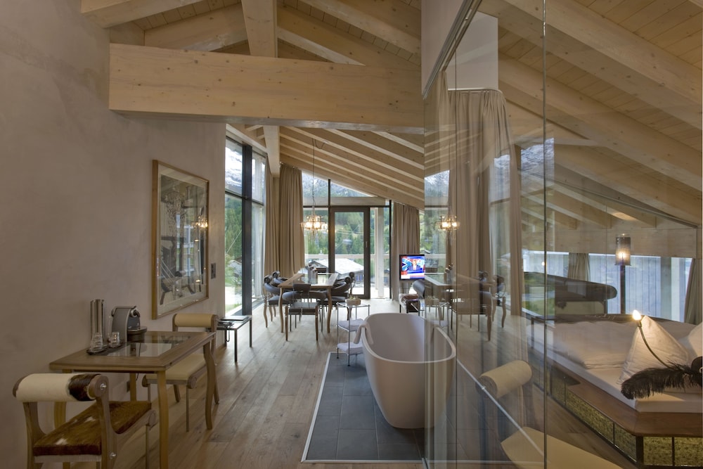 Focus Roof Suite, Balcony (Matterhorn view)